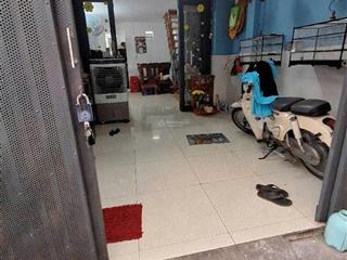 Bán nhà ngay trung tâm huỳnh tấn phát, q7 phú thuận 3 phòng ngủ 50m2 ,1 lầu.