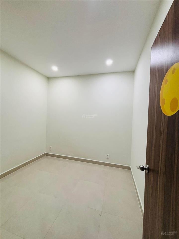 Giá rẻ 1 căn duy nhất topaz elite 2pn 2wc chỉ 3,5tỷ ngay sát tttm aeon mall nhà trống ở ngay