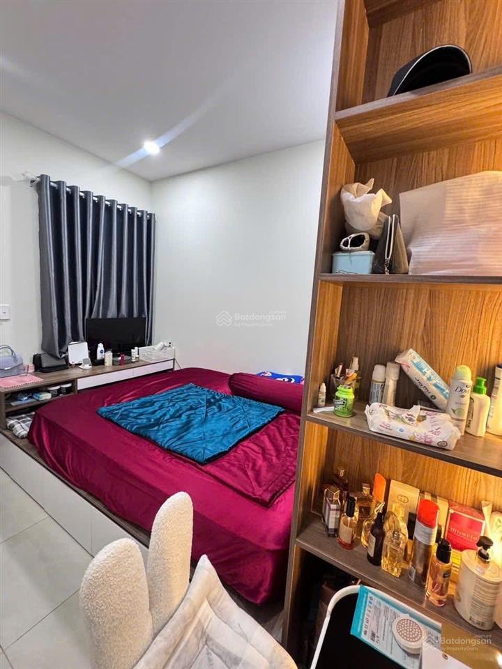 Chính chủ cần bán căn topaz elite q8 block siêu thị 2pn2wc tặng full nội thất đầutư chothuê 13tr