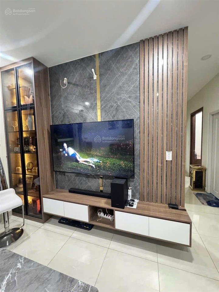 Chính chủ cần bán căn topaz elite q8 block siêu thị 2pn2wc tặng full nội thất đầutư chothuê 13tr