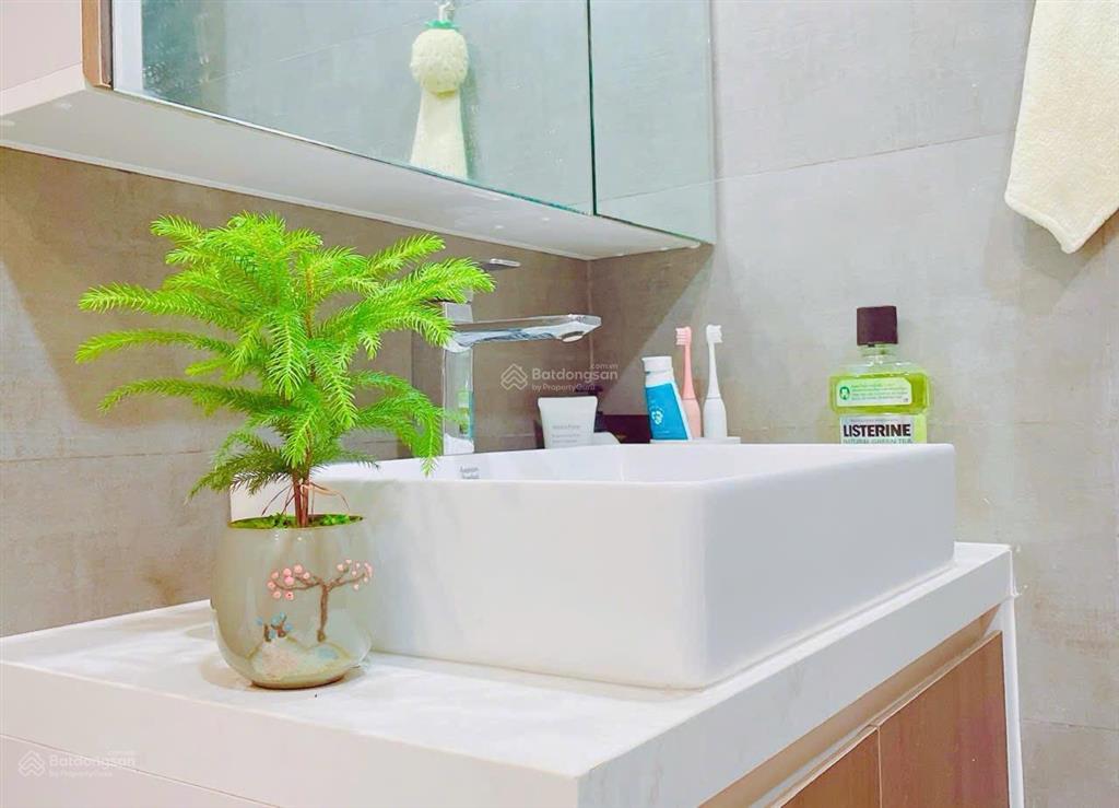 [quận 8, topaz elite ] làm việc chính chủ, mình cần cho thuê chung cư 2pn2wc nhà trống 10tr