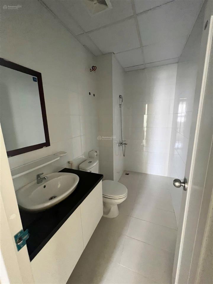 Cho thuê cc topaz elite, 10tr, 60m2, 2pn, 2vs, nhà trống