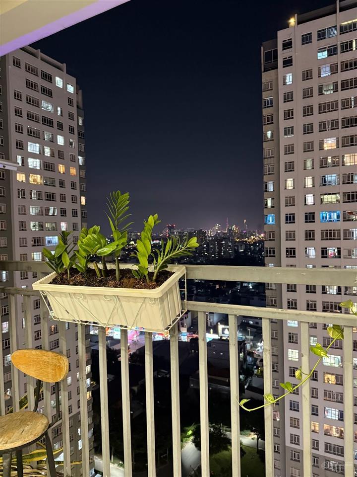 Cho thuê gấp căn studio cc central premium có nội thất ở ngay ngay trên trung tâm thương mại