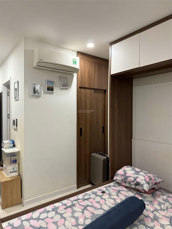 Cho thuê gấp căn studio cc central premium có nội thất ở ngay ngay trên trung tâm thương mại