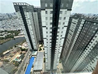 Chính chủ cho thuê ở ngay căn 3phong ngủ 2wc 85m cc topaz elite q8 có parc mall