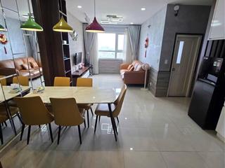 Cho thuê căn hộ cao cấp 3pn 2wc đầy đủ nội thất ở liền được ngay trên aeon mall