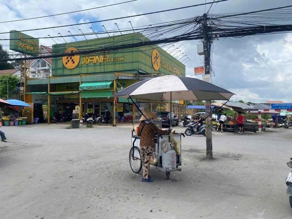 Đất gần chợ Hóa An 5.95 tỷ_350 m2 có 18 phòng trọ 