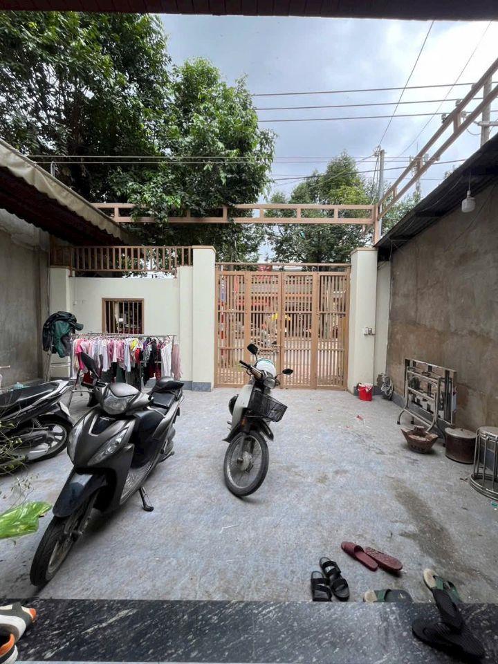 Nhà mặt tiền đường Bùi Hữu Nghĩa 6.2 tỷ_104 m2 1 lầ 1 trệt gần chợ