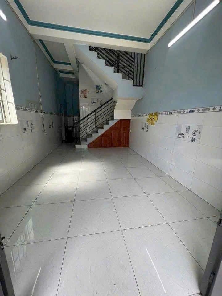 Nhà sổ riêng thổ cư 1 lầu 1 trệt 1.75 tỷ _45m2