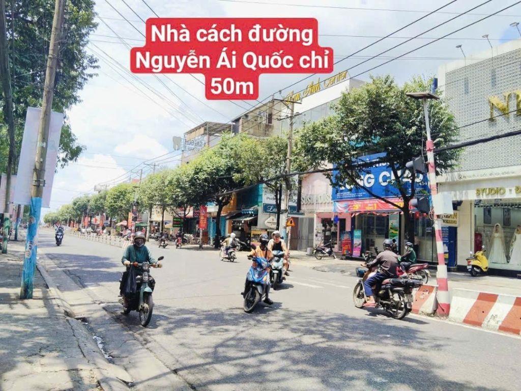 Nhà mới đối diện chợ Tam Hiệp 3.95 tỷ_1 lầu 1 trệt sr hoàn công