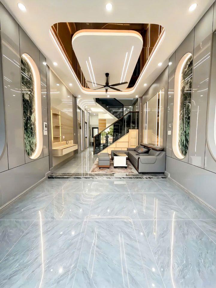 Nhà sr hoàn công 3.2 tỷ_70 m2_1 lầu 1 trệt ,3 phòng ngủ sát khu tđc Bửu Hòa