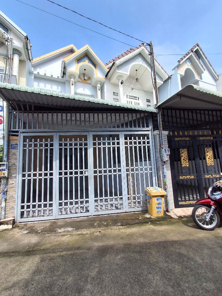 Nhà sổ riêng , hoàn công 2.95 tỷ_79 m2_1 lầu 1 trệt ,sân ô tô