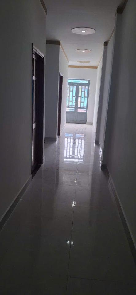 Nhà sổ riêng , hoàn công 2.95 tỷ_79 m2_1 lầu 1 trệt ,sân ô tô