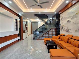 Nhà 2 lầu 1 trệt mới  xây ,đường 8m 5.2 tỷ_100m2