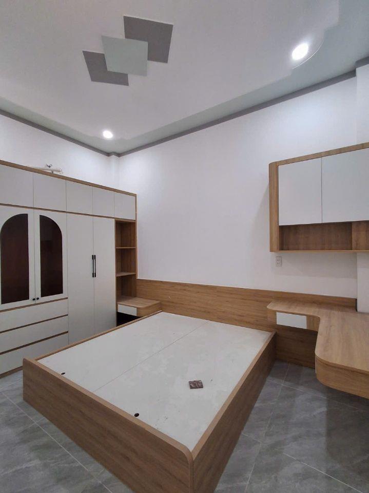 Nhà sr hoàn công mới xây 2 lầu 1 trệt 4.3 tỷ _81 m2, đường nhựa 12m khu TĐC Bửu Hòa 