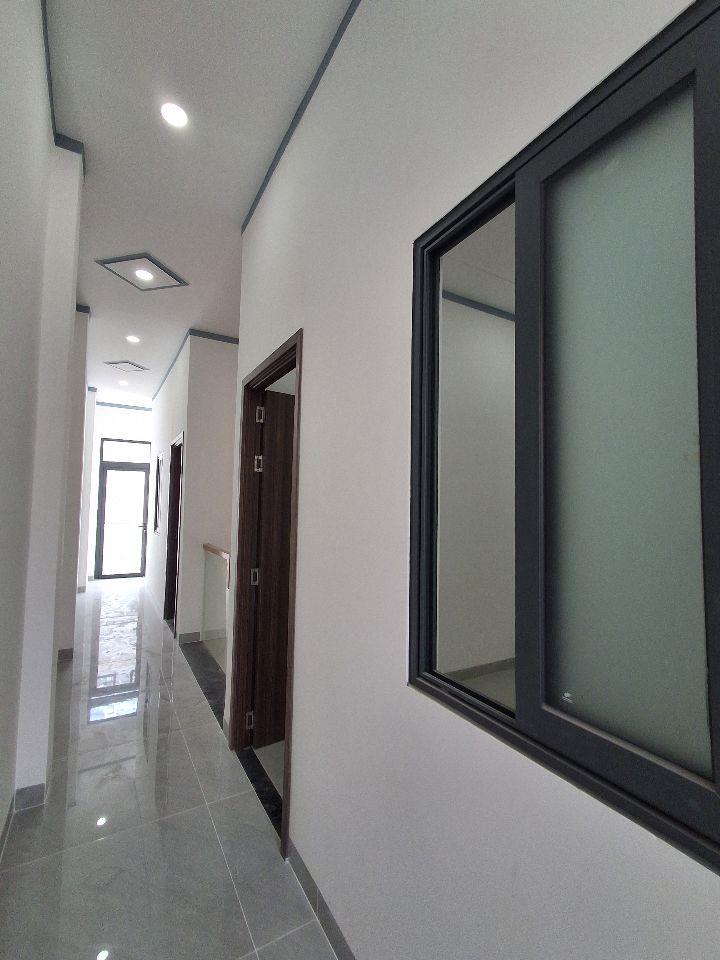 Nhà sổ riêng mới xây 2.8 tỷ _1 lầu 1 trệt_60m2_3 phòng ngủ, đường ô tô