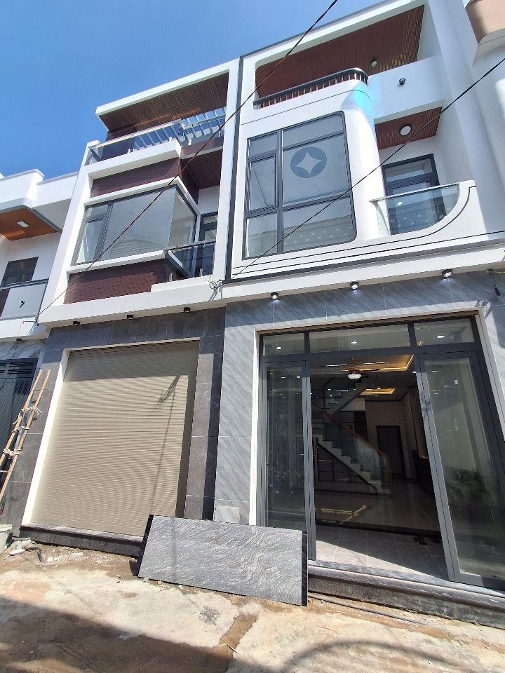 Nhà sổ riêng mới xây 2.8 tỷ _1 lầu 1 trệt_60m2_3 phòng ngủ, đường ô tô