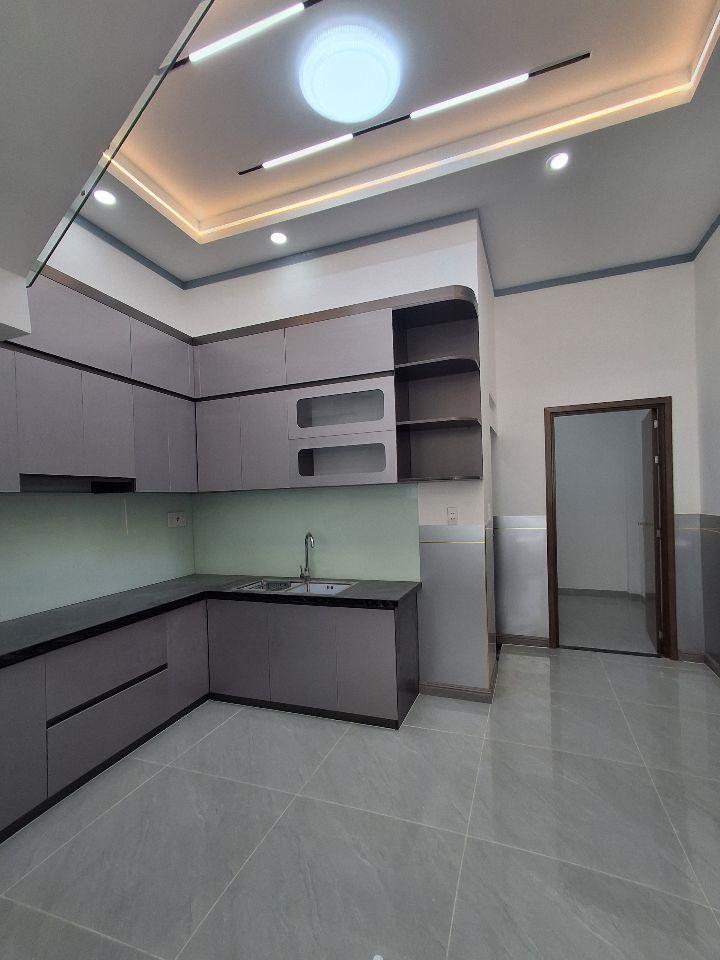 Nhà sổ riêng mới xây 2.8 tỷ _1 lầu 1 trệt_60m2_3 phòng ngủ, đường ô tô