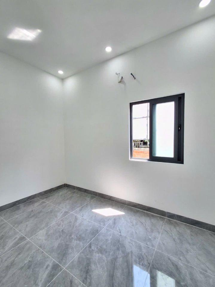Nhà 1 lầu 1 trệt mới xây 2.8 tỷ _63m2 _ đường ô tô, 3 phòng ngủ