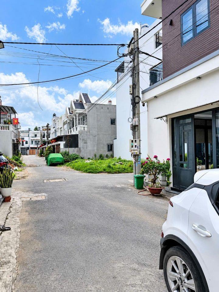 Nhà sr hoàn công sát chợ Hóa An 3.99 tỷ _80m2_ full nội thất,3 phòng ngủ 