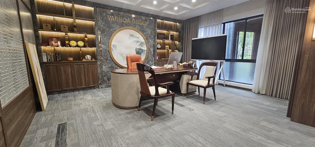 Cho thuê nguyên sàn tầng trệt 339m2 thích hợp coffee, nhà hàng, spa, vp cao cấp giá tốt