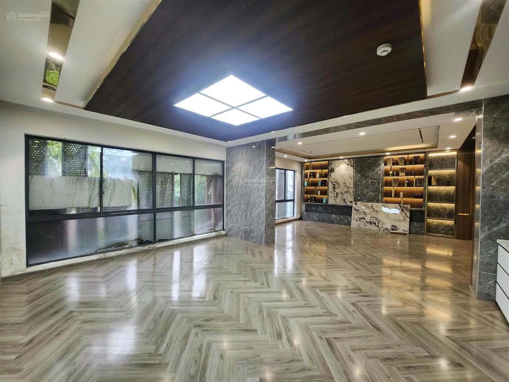 Quận 7  330m2  full nội thất  văn phòng cho thuê  giá 100 triệu