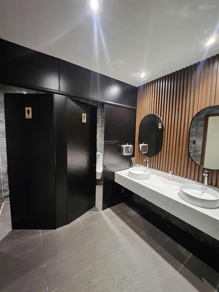 Quận 7  330m2  full nội thất  văn phòng cho thuê  giá 100 triệu