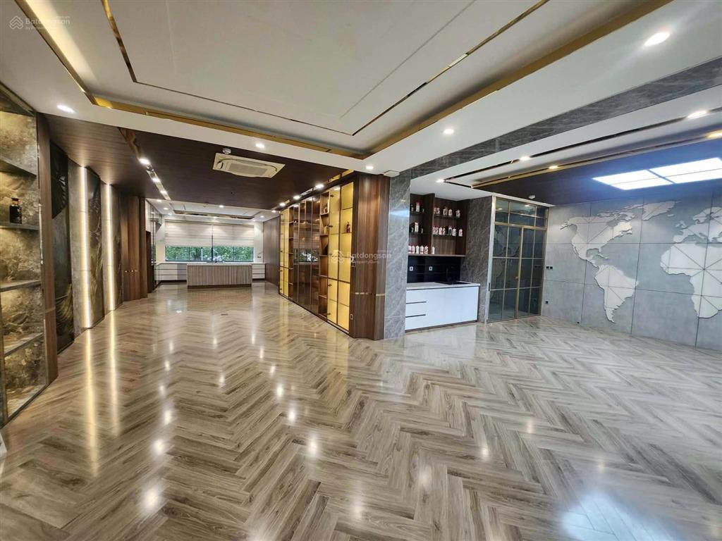 Quận 7  330m2  full nội thất  văn phòng cho thuê  giá 100 triệu