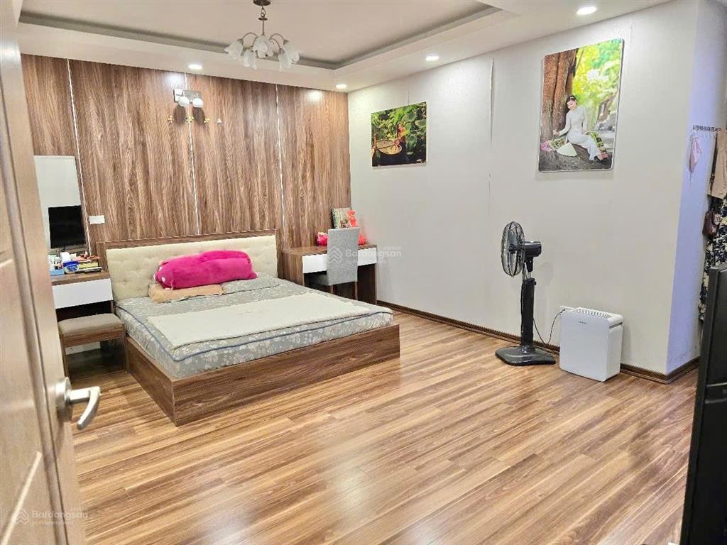 Chính chủ bán cắt lỗ ch 3 ngủ 110m2,nội thất đẹp, 8,5 tỷ,sunsquare 21 lê đức thọ.0945 663 ***.