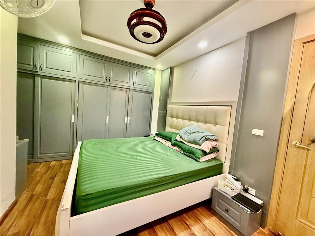 Chính chủ bán cắt lỗ ch 3 ngủ 110m2,nội thất đẹp, 8,5 tỷ,sunsquare 21 lê đức thọ.0945 663 ***.