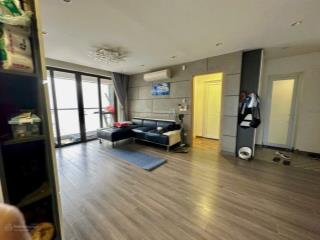 Cắt lỗ căn hộ hai phòng ngủ,dt 85 m2,có nội thất,sổ đỏ chính chủ,chung cư sunsquare 21 lê đức thọ.