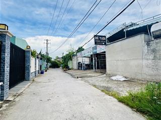 Xuất cảnh bán gấp  bán đất lê thị hà 1715m2  115 tỷ