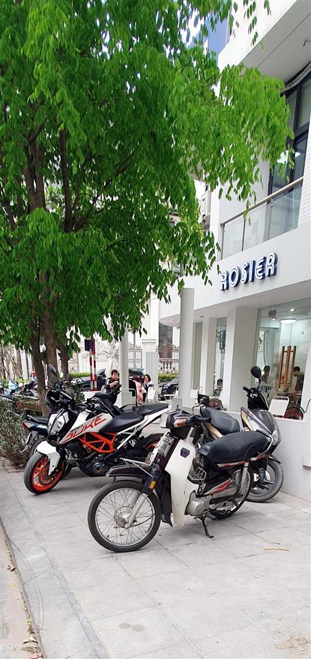 Cho thuê gấp cửa hàng tại mon city, 13 triệu, 100m2 tầng 1 và tầng 2 kinh doanh tốt