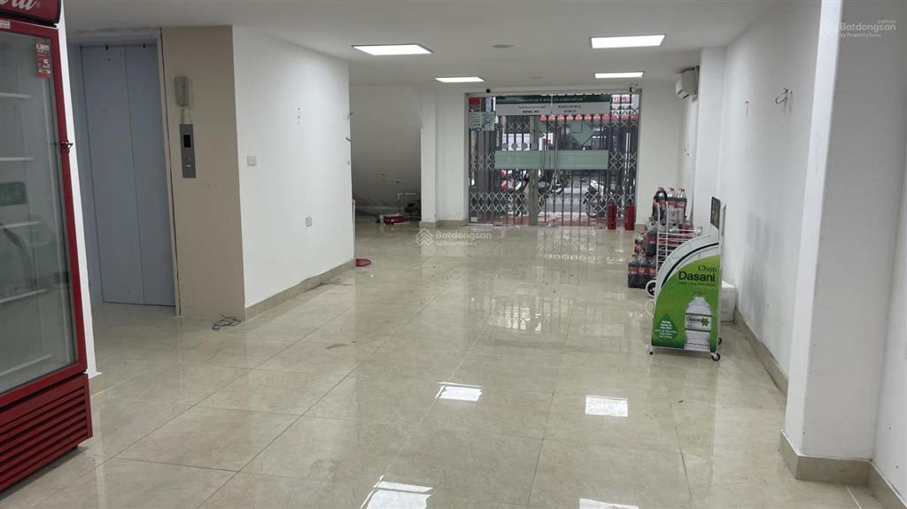 Cho thuê gấp cửa hàng tại mon city, 13 triệu, 100m2 tầng 1 và tầng 2 kinh doanh tốt
