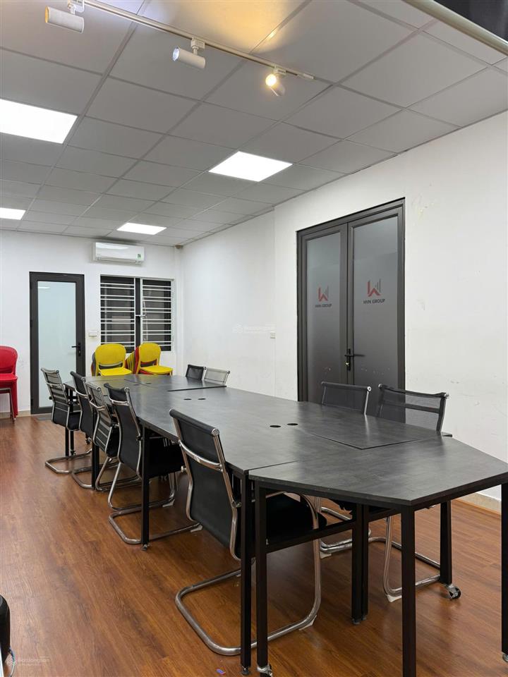 Cho thuê văn phòng mon city, 13 triệu, 80 m2, view đẹp vào ngay giá rẻ
