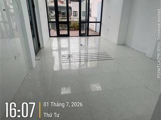 Cho thuê văn phòng tại mon city, 6 triệu vnd, 60 m2, có ban công rộng rãi thoải mái