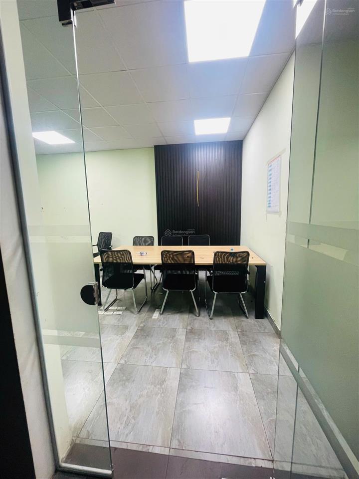 Cho thuê văn phòng tại hàm nghi, 13 triệu, 60m2, đẹp, nhiều tiện ích