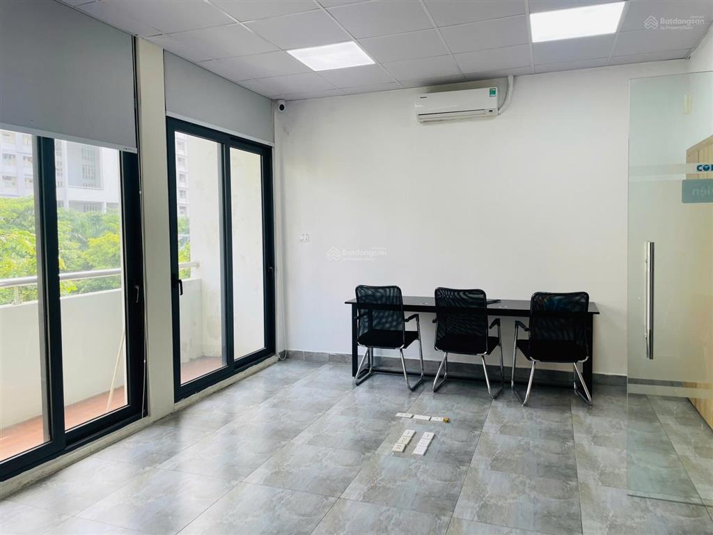 Cho thuê văn phòng tại hàm nghi, 13 triệu, 60m2, đẹp, nhiều tiện ích