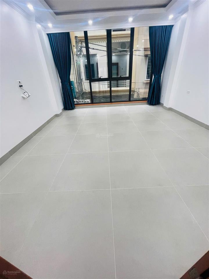 Cho thuê văn phòng goldmark city, 13 triệu vnd, 70m2, cơ bản, hướng nam