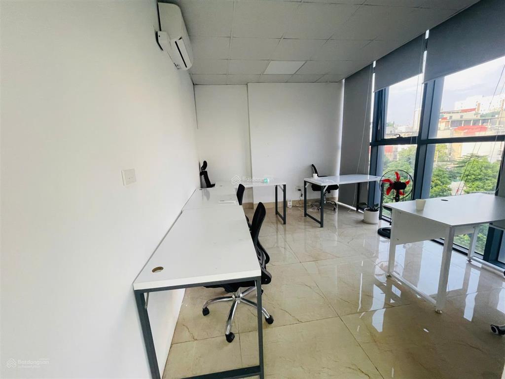 Cho thuê văn phòng giá tốt tại nguyễn cơ thạch, 18 triệu, 120m2 ô góc đỗ xe thoải mái
