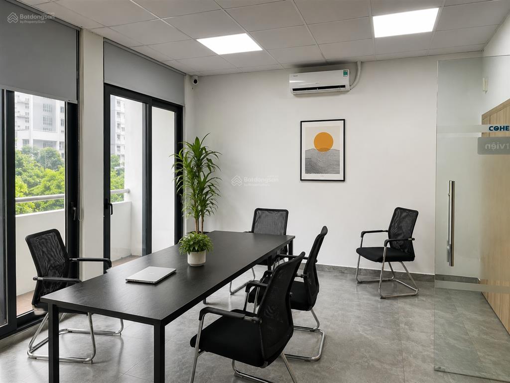 Cho thuê văn phòng tại mon city, 13 triệu vnd, 70 m2, view đẹp mặt đường hàm nghi đẹp