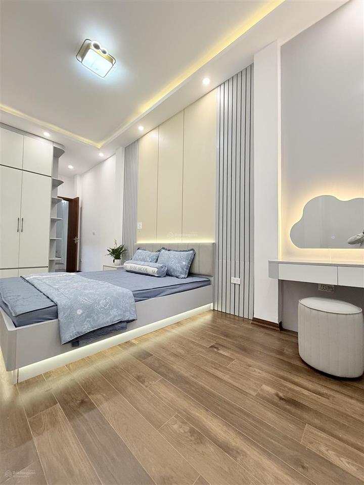 Cực hiếm phố lê lợi hà đông  lô góc 30m2 5 tầng  full nội thất
