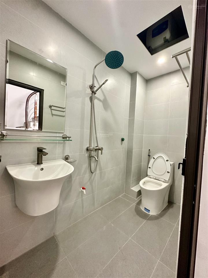 Đỉng nóc kịch trần tại phố xốm hà đông dt35m x 4 tầng x full nội thất chỉ nhỉnh 5tỷ