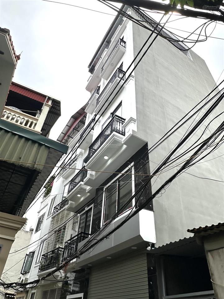 Nhà lô góc la khê hà đông 50m2 * 6 tầng  thang máy mới king koong chỉ việc vào ở.