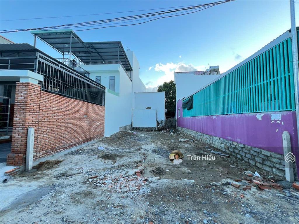 Bán lô đất đẹp vuông vắn ngang 7,2 mét đường gò ngựa, vĩnh thạnh. đường ô tô tận đất. lvcc