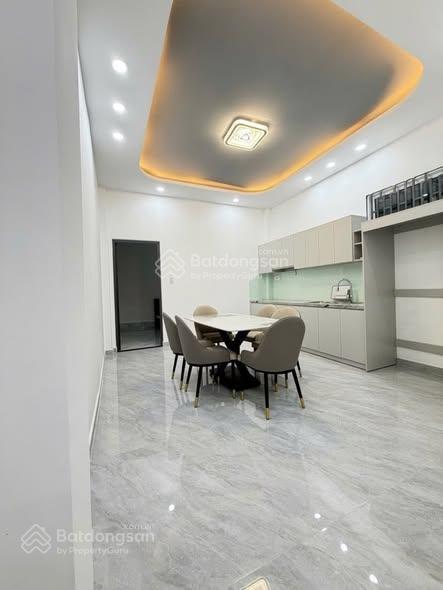 Nhà mới quận 7 4 phòng ngủ dọn vào ở ngay giá tốt chỉ 6.9 tỷ