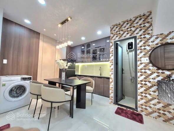 Nhà 3 tầng  q7  56m2  hẻm xe hơi đổ cổng  full nội thất  chỉ 5 tỷ 350