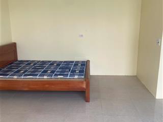 Cho thuê phòng trọ khép kín nhà mặt phố, số 1a phố hoàng thế thiện (giao với phố sài đồng)