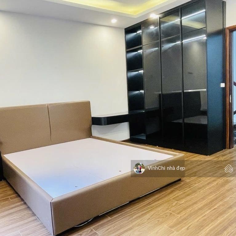 Nhà hồ tùng mậu 35m2, 5 tầng xây mới, 8 tỷ, gần mặt phố
