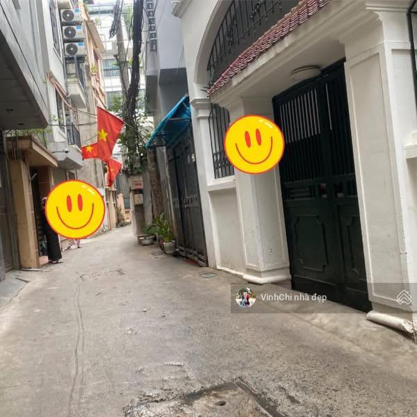 Bán gấp tt cầu giấy 48m2, 5 tầng, mặt tiền hơn 5m, 9.5 tỷ